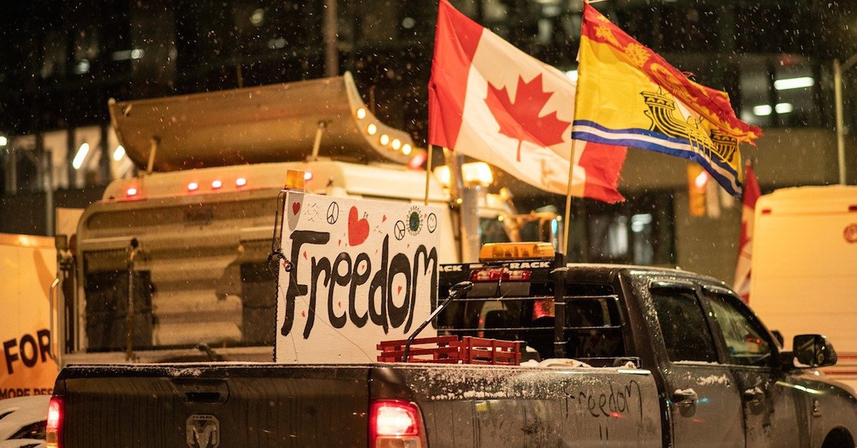truck with freedom sign at Canadian border protest blockade