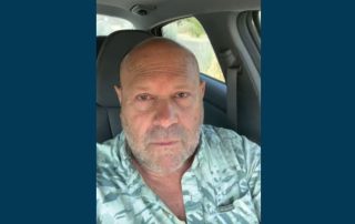Screenshot of Mikey Weinstein's face in video: USAF Major Calling for Trump's Impeachment on the Capitol Steps "A Unique Act of Amazing Courage!"